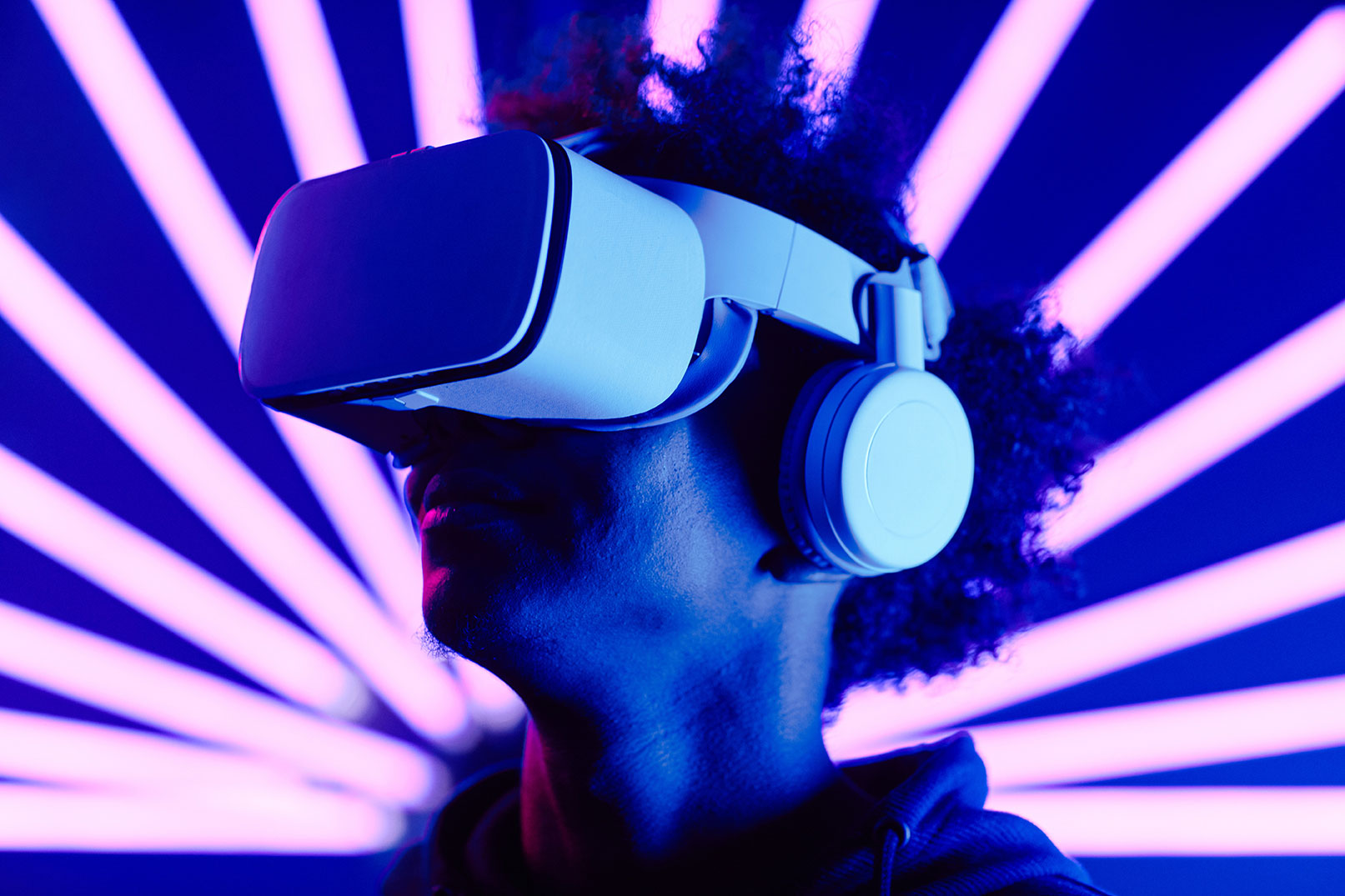VR and Gaming image